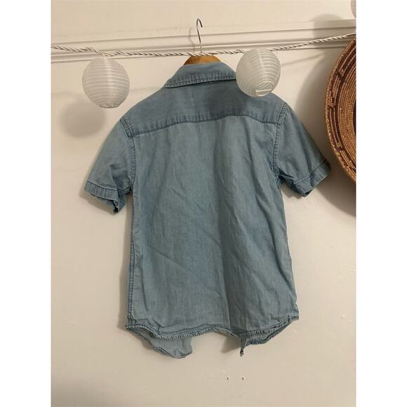Youth Size 7 Blue Denim Short Sleeve Button-Up Shirt Casual - Picture 3 of 3